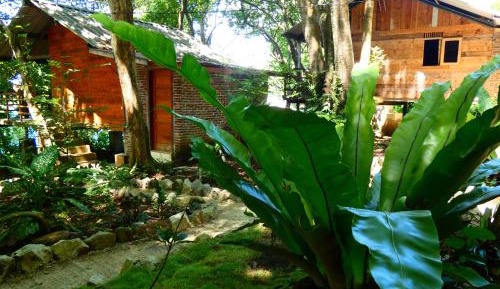 Bungalow with Patio