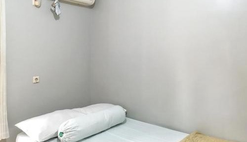 Economy Single Room