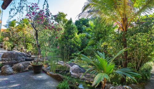 Double or Twin Room with Garden View