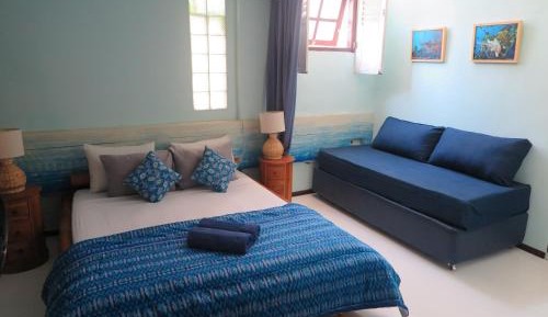 Triple Room with Private Bathroom