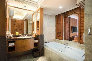 Club Lagoon Room with Club Privileges