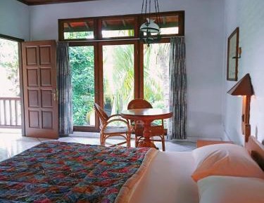 Triple Room with Balcony