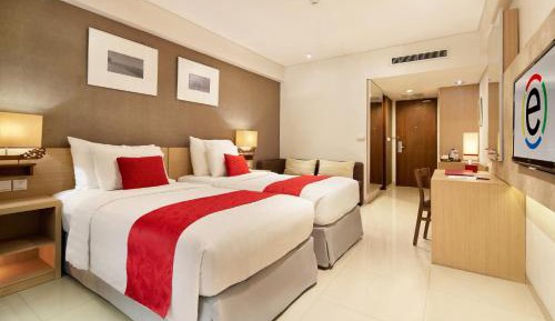 Premier Double or Twin Room with Pool View