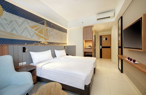 Losari Hotel | Aston Inn Pantai Losari Makassar