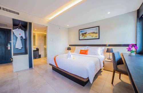 Kuta Hotel | J4 Hotels Legian