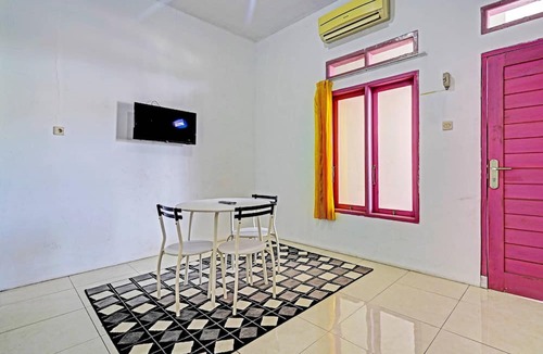 Pameungpeuk Hotel | OYO 91329 Guest House Le-banon Syariah