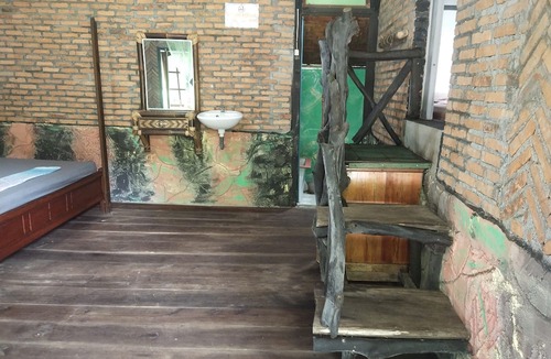 Batang Serangan House | Mountain View Cottages & Villa Tangkahan