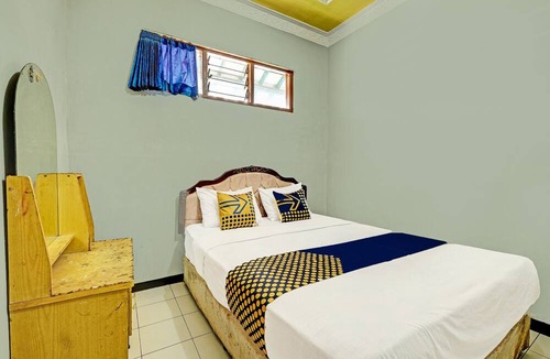 Ambarawa Hotel | SPOT ON 91715 Hotel Citra Dewi 1