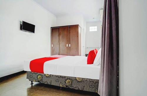 Soreang Hotel | OYO 90324 Si Jalak Guest House