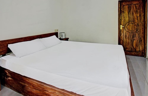 Kecamatan Janapria Hotel | OYO 92275 Tastura Homestay