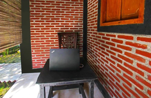 Muncan Hotel | OYO 92308 Kos Duduk