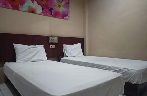 Tarakan Hotel | Hotel O Syariah Sumber Mulya NunukanNearAlun - Alun Kota Nunukan