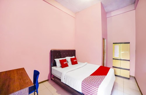 Medan Hotel | OYO 91234 Aladinmar 2