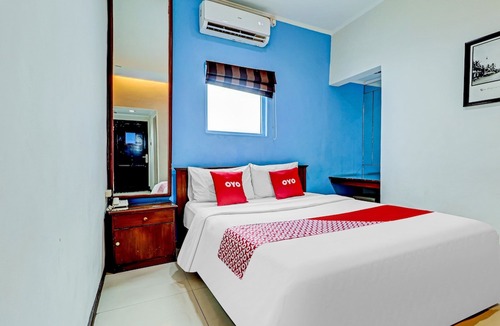 Malabar Hotel | OYO 90278 Hotel Sepuluh Buah Batu