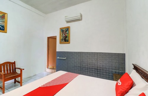 Buleleng Hotel | OYO 91042 Hawaina Hotel