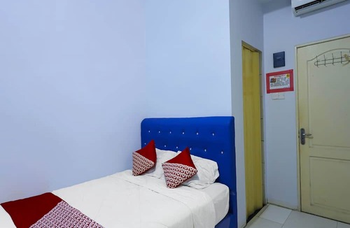 Lubuk Baja Hotel | Hotel O Pelangi House 789 Syariah