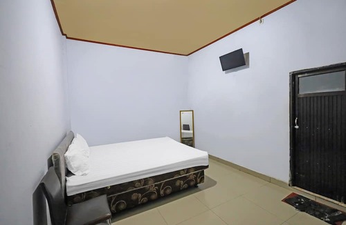 Makassar Hotel | Hotel O Penginapan Metro Parepare