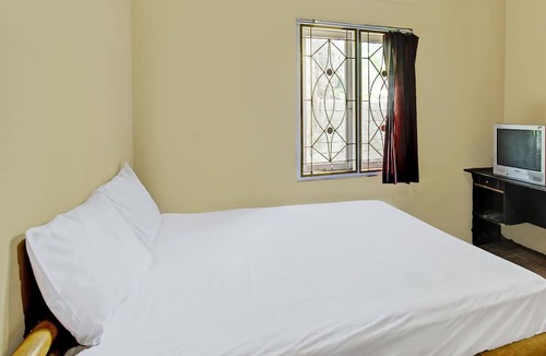 Muncan Hotel | Hotel O Zahira Homestay Near Ekas Surf School and Service