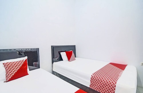 Marinsow Hotel | Hotel O Cvictory Inn