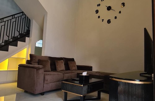 Depok House | Oemah Wisata RinginSari
