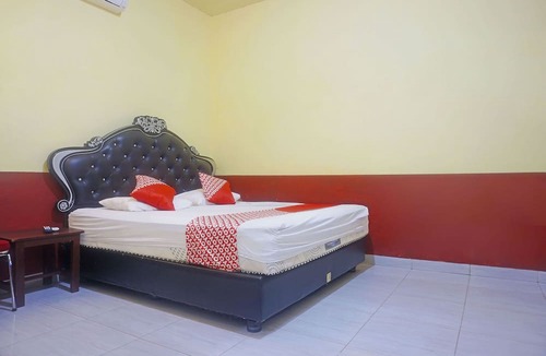 Jeneponto Hotel | Hotel O Sari Jeneponto