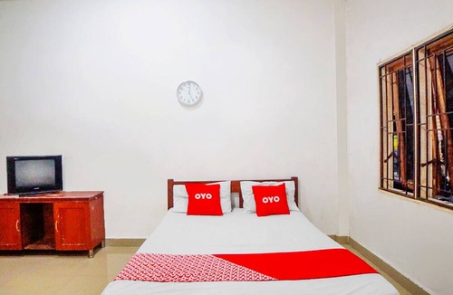 Pematangsiantar Hotel | OYO 91647 Sanina Residence