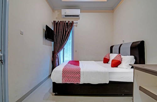 Pekanbaru Hotel | OYO 91269 R&s Living Residence