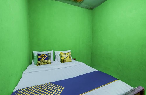 Turi Hotel | OYO Homes 90996 Desa Wisata Pulesari Syariah