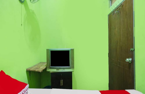 Lubuk Baja Hotel | Hotel O Bilqis Homestay NearThe Hot River, Dog Run