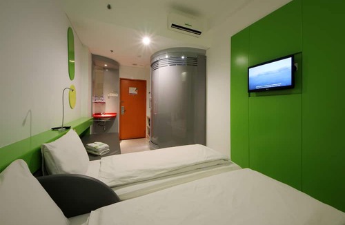 Bangka Hotel | POP! Hotel Kemang Jakarta