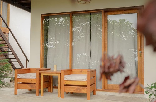 Bira Hotel | Seascapes Bira