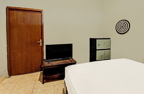Kecamatan Janapria Hotel | Hotel O Diwi Homestay