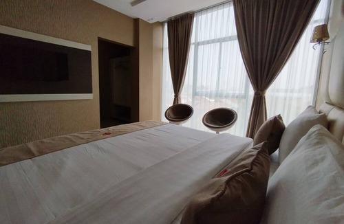 Lubuk Baja Hotel | osaka hotel batam