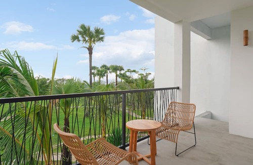 Tulamben Hotel | Palm Springs Bali Resorts