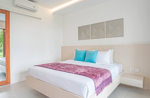 Tulamben Hotel | Palm Springs Bali