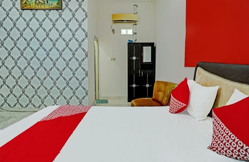 South Ogan Komering Ulu Hotel | OYO 92405 Evergreen Hotel & Resto Near GARDU INDUK MUARA DUA