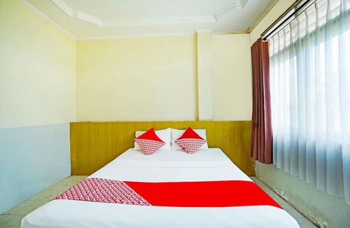 Sukarami Hotel | OYO 90390 Hotel Rd PremiumNearRSUD Station