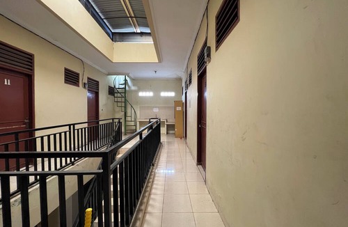 Makassar Hotel | Hotel O Oma Homestay
