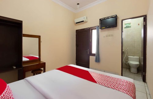 Makassar Hotel | Hotel O near Mall Panakukang formerly Rika Hotel Makassar
