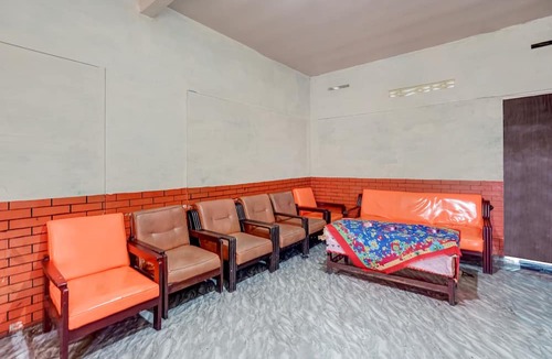 Tretes Hotel | OYO Life 91060 Villa Wijaya Homestay