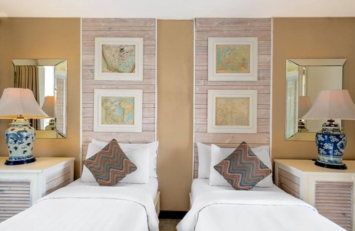 Petitenget Hotel | The Kanjeng Suites Petitenget