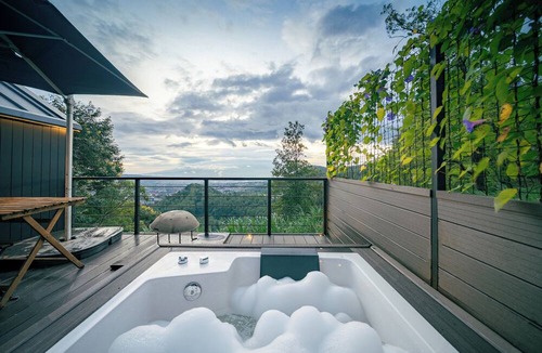 Sidomulyo Hotel | Bobocabin Coban Rondo Malang