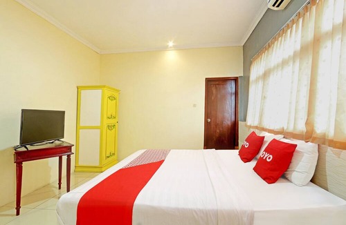 Pakem Hotel | OYO 90878 Pakem Sari Hotel & Convetion