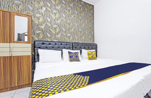 Mayong Hotel | SPOT ON 91521 Mayong Guesthouse