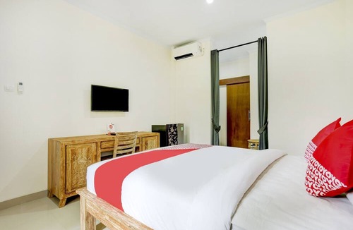 Renon Hotel | Hotel O March 67 Stay