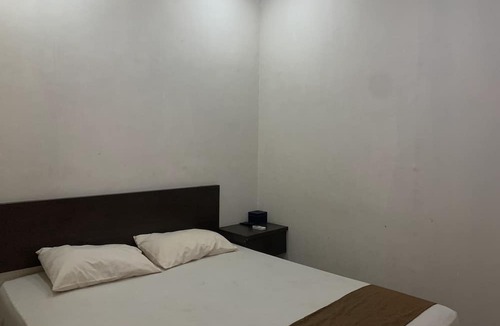 Makassar Hotel | Hotel O Penginapan Laota Syariah Near Rumah Sakit Islam Faisal Makassar