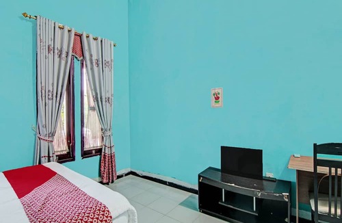 Kampar Hotel | Hotel O Wisma Cendana Syariah Near PASAR FLAMBOYAN