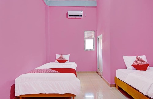 Kampar Hotel | Hotel O Salsa Homestay Syariah Near Pondok Pesantren MUALLIMIN Muhammadiyah Bangkinang Kota