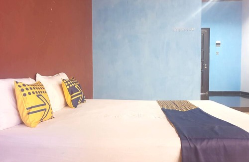 Malang Hotel | OYO Life 92842 Homestay Balearjosari