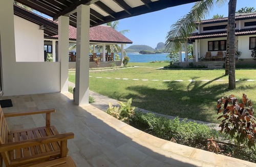 Sekongkang Hotel | Balong Balong Surf Bungalows